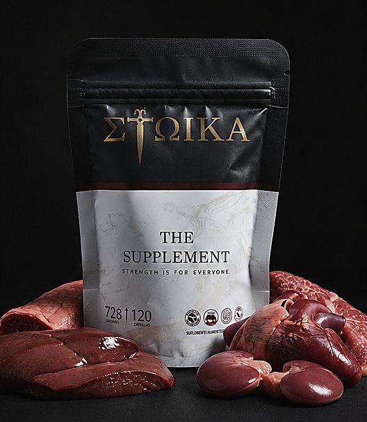 The Supplement de STOIKA junto a hígado y corazón